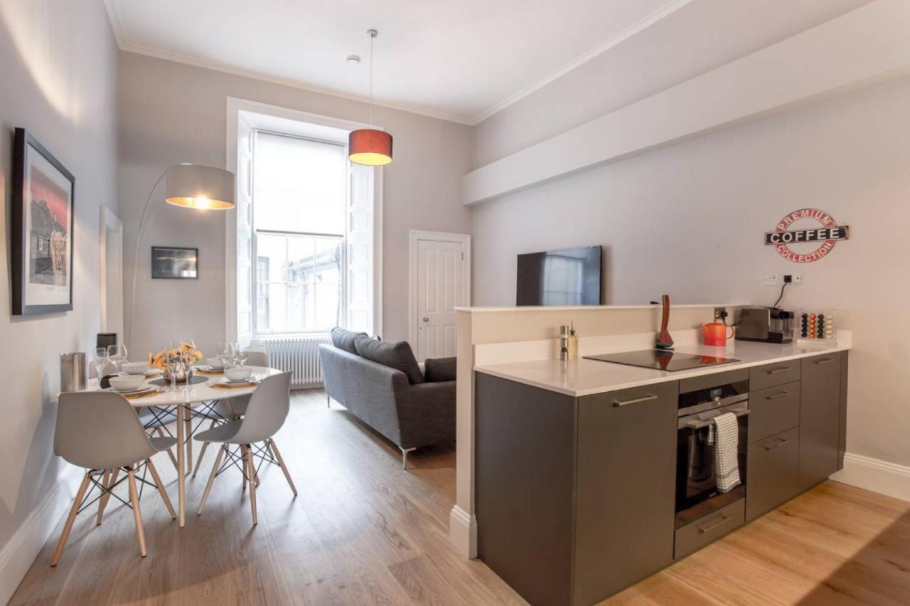 Altido Stylish 1-Bed Flat In The Heart Of New Town Apartman Edinburgh Kültér fotó